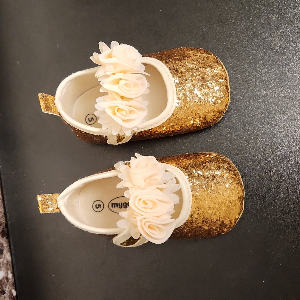 Toddler shoes